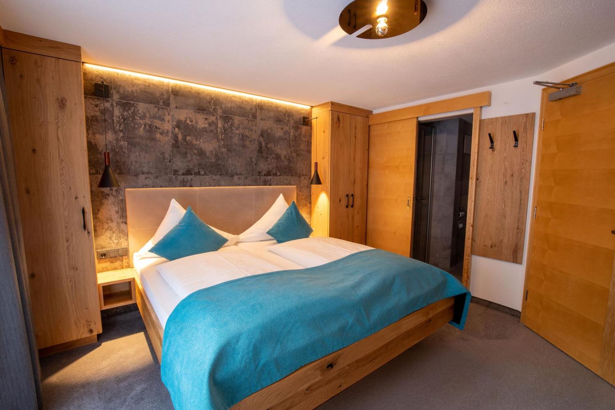 Garni Subretta Hotell